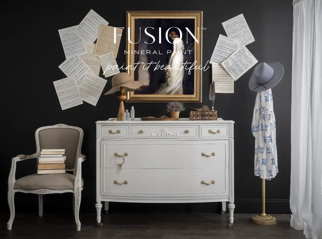 07-Fusion_Mineral_Paint_Parchment_Dresser_WR_230426_1970-Edit-2(1).webp