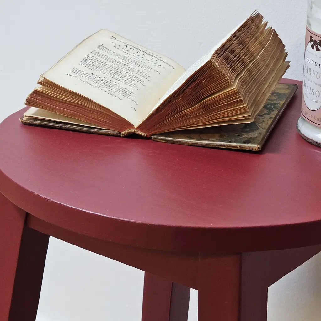 tabouret cranberry fusion mineral paint l_atelier d_am3.webp