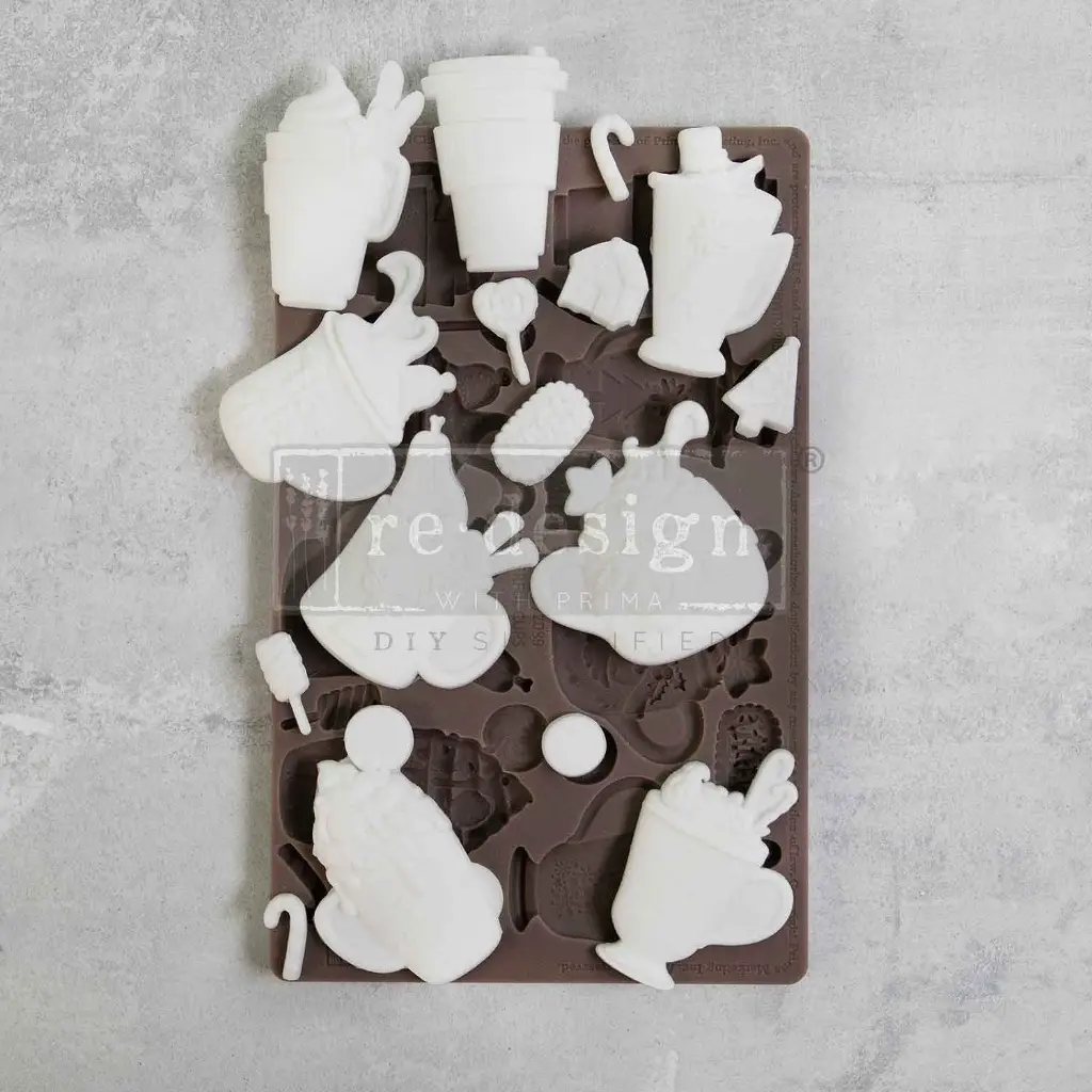 MOULD-CHEERFUL-CUPS-04 latelierdama.webp