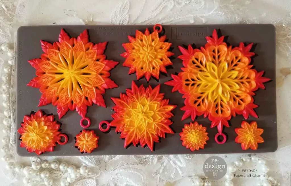 MOULD-PAPERCRAFT-CHARMS-07 latelierdama.webp