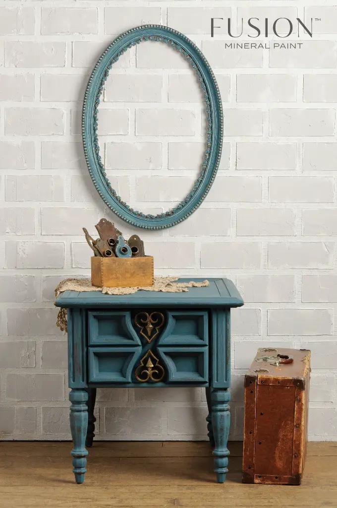 HOMESTEAD-BLUE-MIDDLE.webp