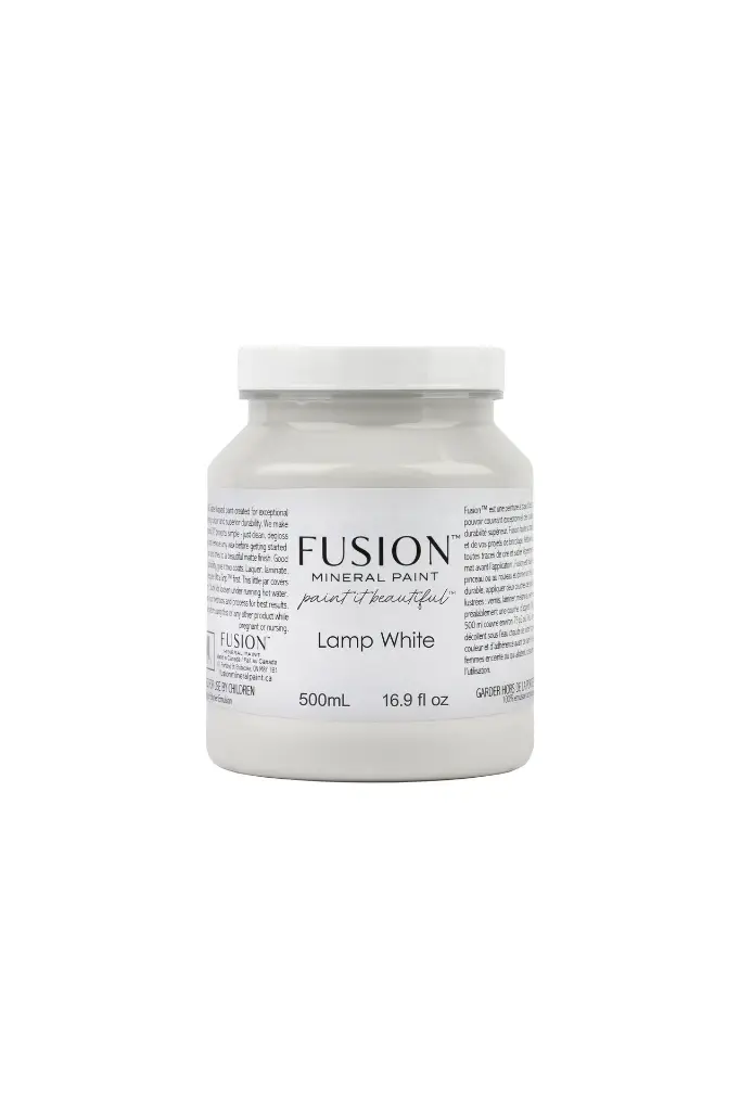 fusion_mineral_paint-lampwhite-pint.webp