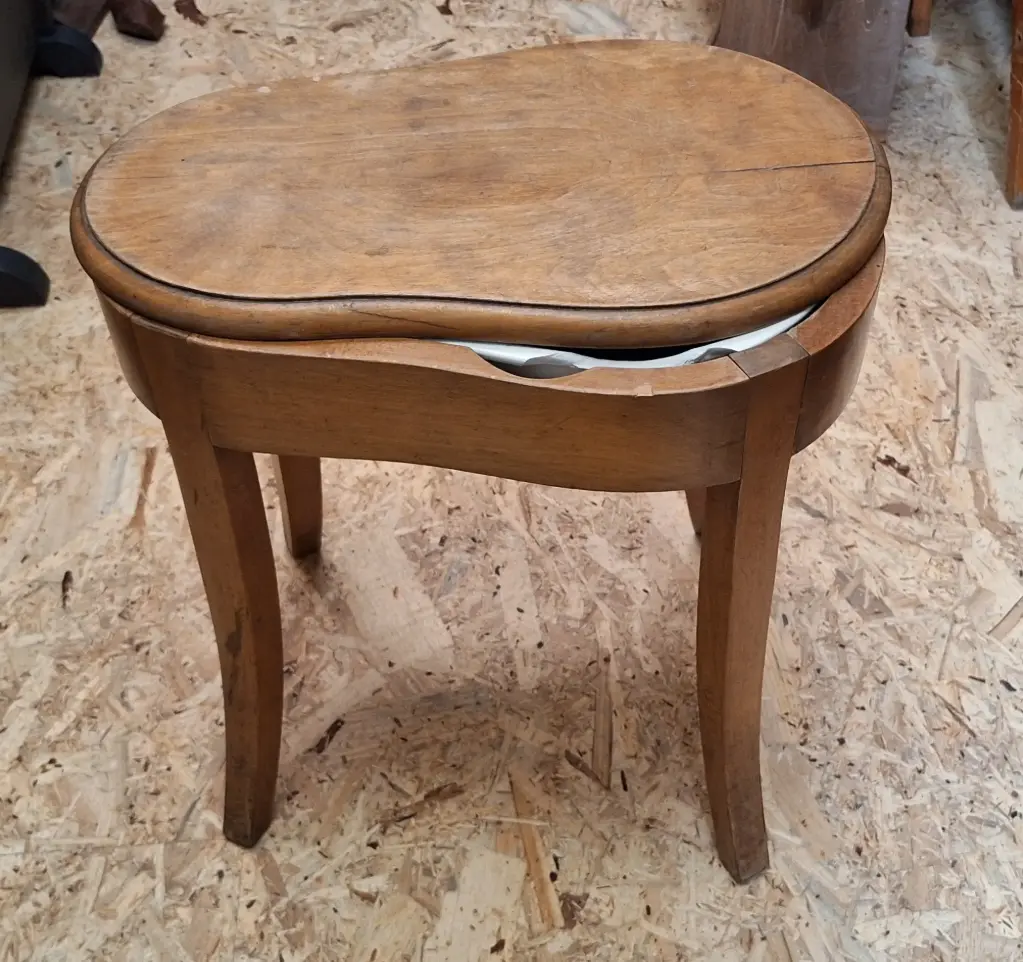 Table d'appoint/ancien bidet