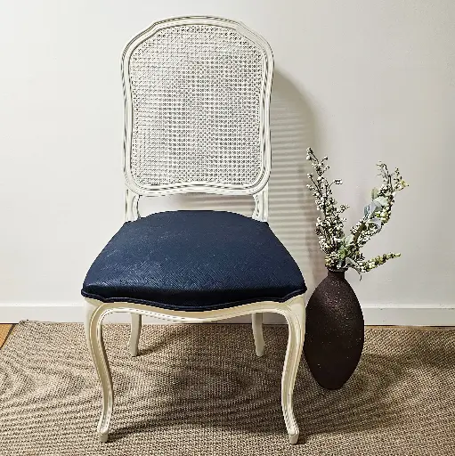 Chaise de style Louis XV