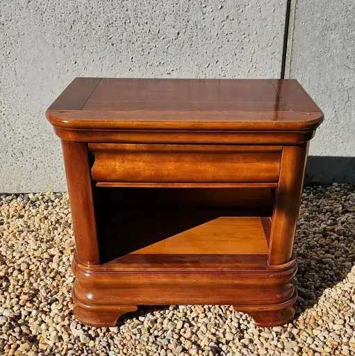 Table de nuit, meuble d'appoint 